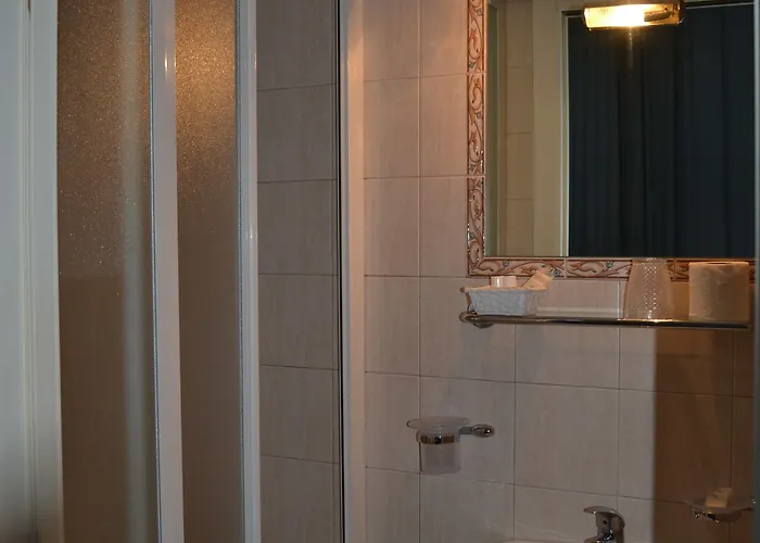 Hotel Ferraro 2*